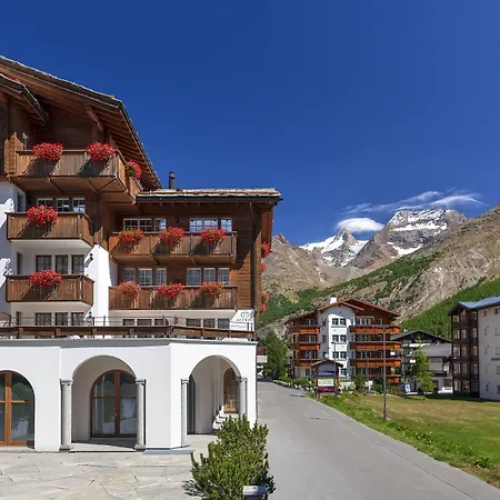 Arcade & * Saas-Fee