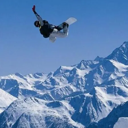 Arcade & Apartment Saas-Fee