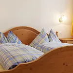 Arcade Apartments&spa Apartamento *