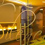 Arcade Apartments&spa Apartamento *